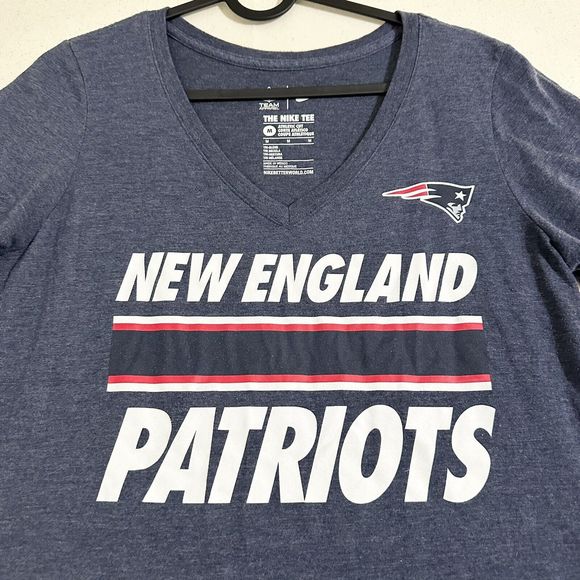 Nike NFL Apparel Women's New England Patriots Graphic T-Shirt Blue Size Medium - Picture 6 of 8